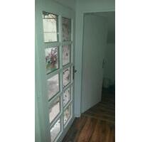 (Hausmeister !) 3 Zimmerwohnung neu renoviert Bad Zwesten Zentrum