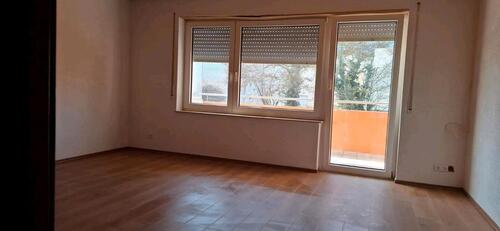 Foto - 3 Zimmer Wohnung zum vermieten - 900,00&nbsp;EUR Kaltmiete, ca.&nbsp; 75,00&nbsp;m&sup2;