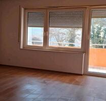 3 Zimmer Wohnung zum vermieten - 900,00&nbsp;EUR Kaltmiete, ca.&nbsp; 75,00&nbsp;m&sup2; in Bad Friedrichshall (PLZ: 74177)