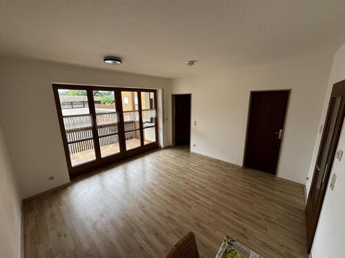 Foto - Charmante 2-Zimmer-Wohnung mit Balkon, Kellerabteil und Tg-Stellplatz in der Schongauer Innenstadt