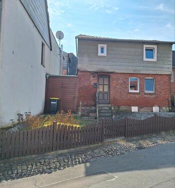 Foto - Einfamilienhaus, stark sanierungsbedürftig, 76qm, Breitenberg