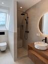 Foto - Wunderschöne kernsanierte 3-Zimmerwohnung mit Einbauküche
