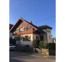 Süße möblierte Wohnung mit Garten und Balkon - Neuffen