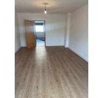 Wohnung zu vermieten 2 ZiKTageslichtbad Deweerthstr. 53 - Wuppertal Elberfeld