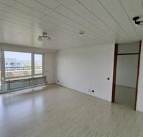 Helle 2-Zimmer Wohnung mit großem Balkon in Böblingen Helle 2-Zimmer Wohnung mit großem Balkon in Böblingen
