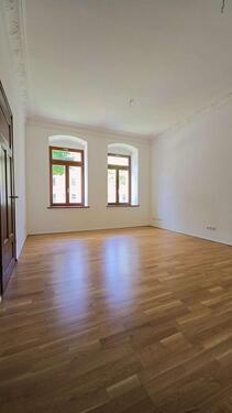 Foto - 2-Zimmer-Traum mit Balkon & Altbauflair, hochwertig ausgestattet