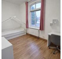 Charmante 4-Raum-Altbauwohnung mit Terrasse & Garten in Wolfen - Bitterfeld-Wolfen