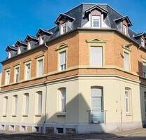 *** Wohnzimmer mit Lichtkuppel *** Bad m. Wanne, Du & Fenster *** - Gera Bieblach-Ost