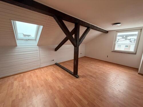 Foto - Dachgeschoßwohnung in Cölbe zur Miete