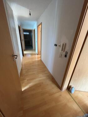 Foto - 3-Zimmer-DG-Wohnung - 540,00 EUR Kaltmiete,