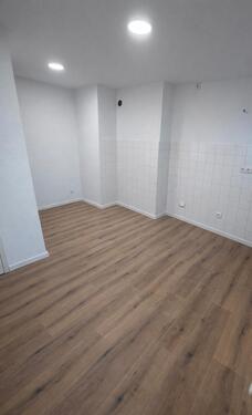 Foto - Modern saniert & sofort bezugsfrei – 2,5 Zimmer mit Wärmepumpe