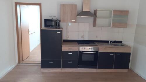 Foto - 2,5 Zimmer, 50m², 2.OG links, Einbauküche, Kernrenoviert