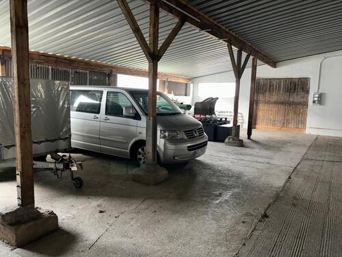 Foto - Abstellmöglichkeit für Möbel, Fahrzeuge, kleinere Boote