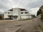 Foto - Industriegebäude mit zahlreichen Büroflächen und möglicher Betriebswohnung, in Neukirch