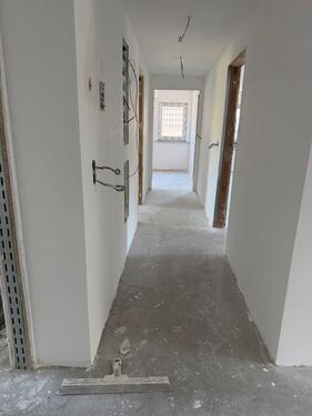 Foto - Erstbezug nach Kernsanierung 5-Zimmer
