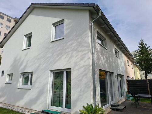 Foto - Neuwertiges modernes Haus Kfw 55 zu verkaufen