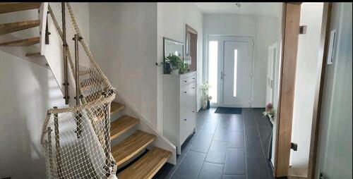 Foto - 5.5 Zimmer Doppelhaushälfte in Pollenfeld