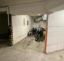 Motorrad Stellplatz - 35,00 EUR Miete, in Bonn (PLZ: 53111)