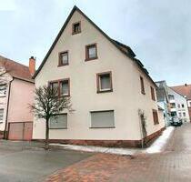 massives Haus-Nähe zum Main- zentral-verkehrsberuhigt - Großheubach