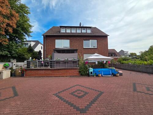 Foto - 13 Zimmer Mehrfamilienhaus, Wohnhaus zum Kaufen in Oberhausen
