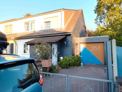 Foto - Charmante Doppelhaushälfte in ruhiger Lage (Ohne Makler) + Garten
