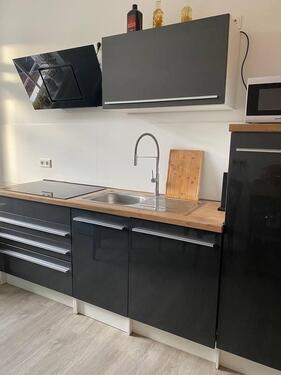 Foto - Modern Sanierte 2 Raum Wohnung - 750,00&nbsp;EUR Kaltmiete, ca.&nbsp; 65,00&nbsp;m&sup2;