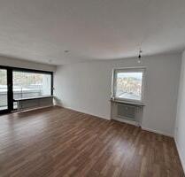 Erstbezug nach Renovierung - Wohnung über den Dächern von Naila - Selbitz