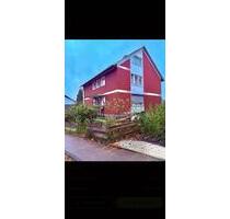 3 Familienhaus in Bielefeld- Brake mit großen Grundstück