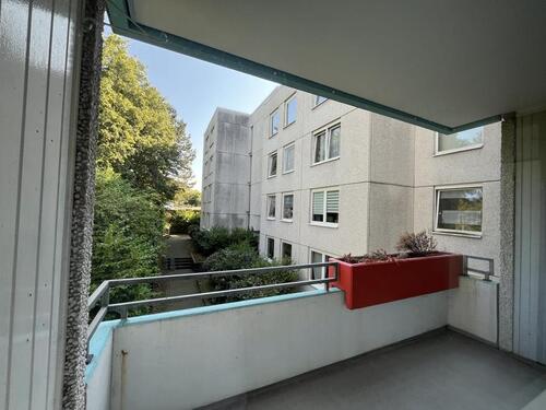 Foto - ** 2 Zimmer, KDB + Balkon *** in der 1 Etage