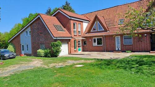 Foto - Mehrfamilienhaus - 325.000,00 EUR Kaufpreis,
