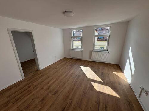 Foto - 1 Zimmer Dachgeschoßwohnung zur Miete in Crimmitschau