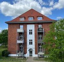 Moderne 2-Zimmer-Wohnung mit EBK & Stellplatz in beliebter Lage am Exerzierplatz. - Parchim