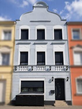 Foto - Reihenhaus Euskirchen, 230 m² – 1 oder 2 Wohneinheiten möglich