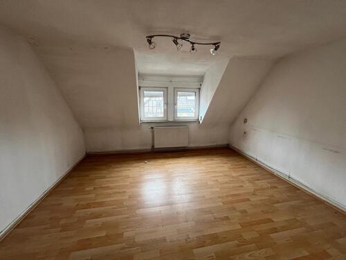 Foto - 2 Zimmer Dachgeschoßwohnung zur Miete in Dieburg