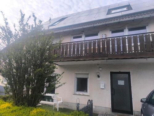 Foto - 3 Zimmer Wohnung - 630,00&nbsp;EUR Kaltmiete, ca.&nbsp; 80,00&nbsp;m&sup2;