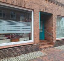 Ladenfläche - 750,00 EUR Kaltmiete, in Glückstadt (PLZ: 25348)