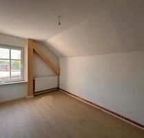 Dachgeschosswohnung ca. 102 qm zentral zum Bahnhof Zossen gelegen