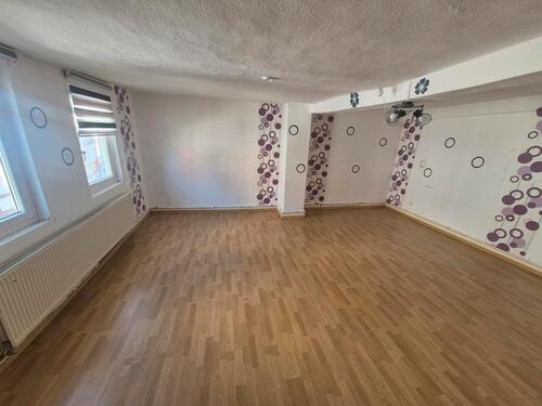 Foto - Wohnung 2 OG - 950,00&nbsp;EUR Kaltmiete, ca.&nbsp; 152,00&nbsp;m&sup2;