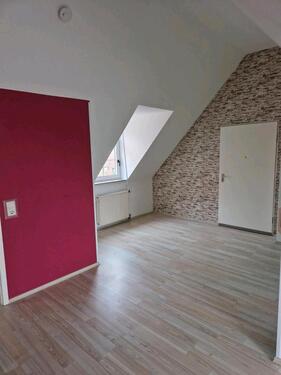 Foto - 2 Zimmer Dachgeschoßwohnung zur Miete in Ubstadt-Weiher