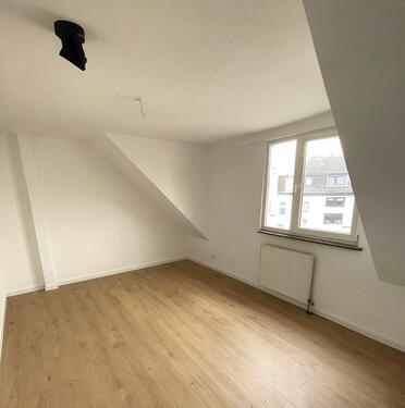 Foto - Zimmer in sanierter 3er WG mitten in der City