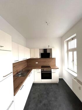 Foto - Leipzig Ost: gepflegte Wohnsiedlung, Bad mit Wanne, Einbauküche, Balkon
