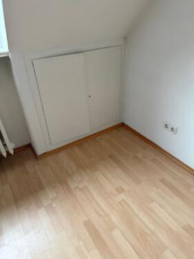 Foto - 3 Zimmer Dachgeschoßwohnung zur Miete in Pulheim