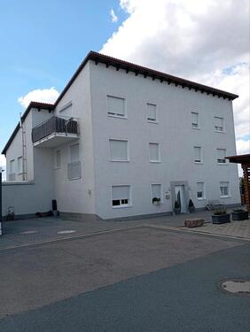 Foto - Mehrfamilienhaus mit 5 Wohneinheiten in seukendorf zu verkaufen