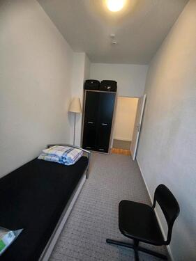Foto - Eine Zimmer (WG ) - 500,00&nbsp;EUR Kaltmiete, ca.&nbsp; 48,00&nbsp;m&sup2;