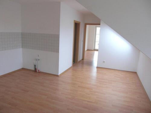 Foto - Gemütliche 2-Zi.-Dachgeschosswohnung mit 2 Balkonen & Stellplatz