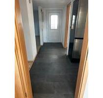 KM 700 € | helle 2-Zi.-DG | 60 m² | Stellpl. | ab 01.05. | 89179 - Ulm Söflingen