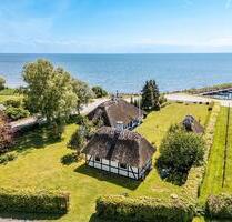 Exklusive Idylle in absoluter Südlage und erster Reihe zum Wasser - Kühlungsborn