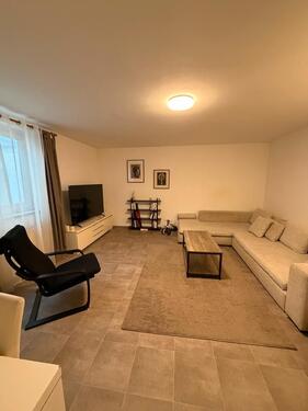 Foto - Komplett möblierte Wohnung - 1.100,00&nbsp;EUR Kaltmiete, ca.&nbsp; 90,00&nbsp;m&sup2;