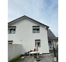 Schöne 2 ZKBB bei Taunusstein - 550,00&nbsp;EUR Kaltmiete, ca.&nbsp; 55,00&nbsp;m&sup2; in Taunusstein (PLZ: 65232)