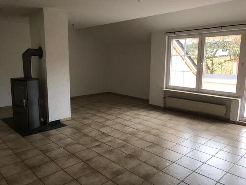 Foto - Dachgeschoßwohnung in Trierweiler zur Miete